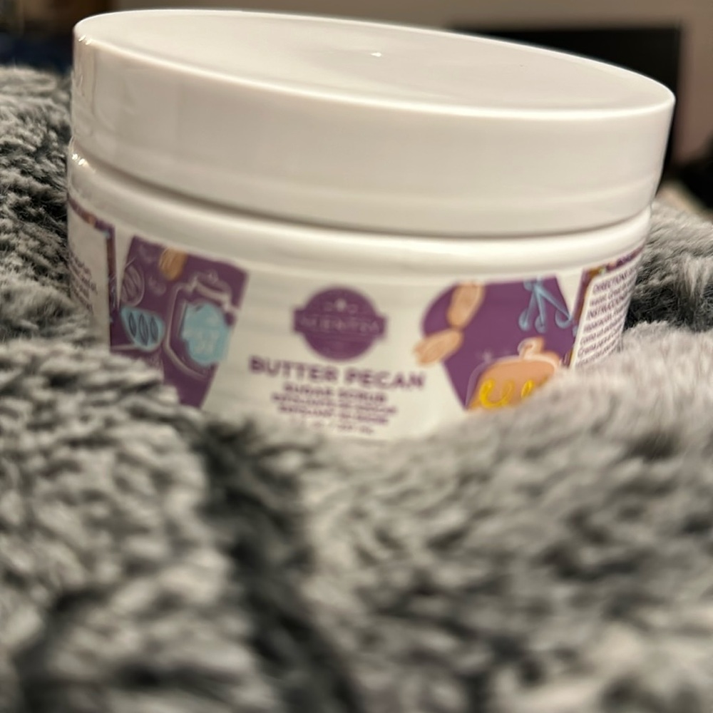 Scentsy Butter Pecan Sugar Scrub
